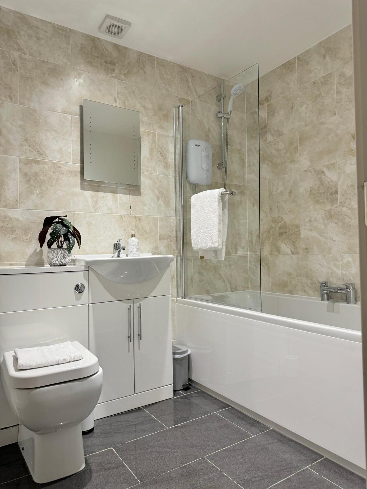 אולברסטון The Ravens Inn, 4 - Bed, Sleeps 6, Pets Welcome מראה חיצוני תמונה